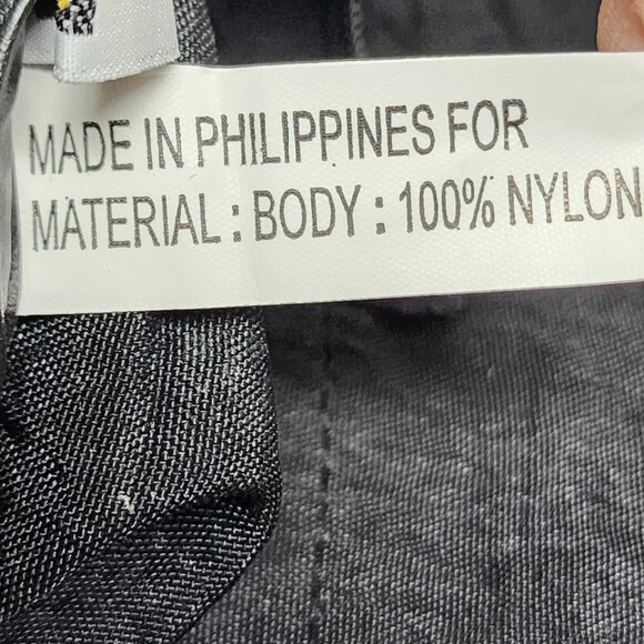 Disney Mickey Mouse Unlimited Vintage 90s Black Duffle Bag Plush Keychain New - Picture 12 of 12